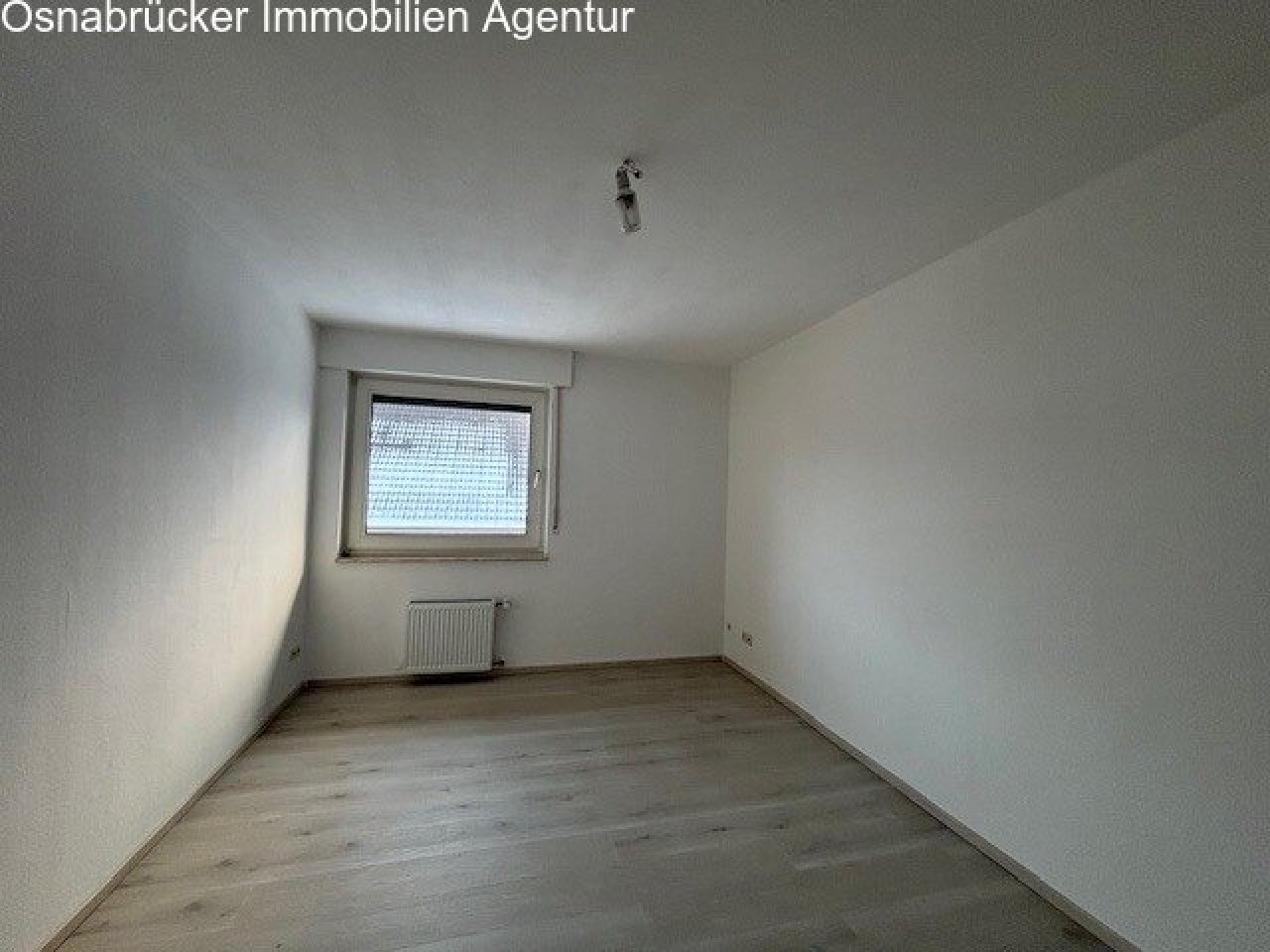 Schlafzimmer 1 Hauptwohnung im 1.OG Schlafzimmer 1 Hauptwohnung im 1.OG